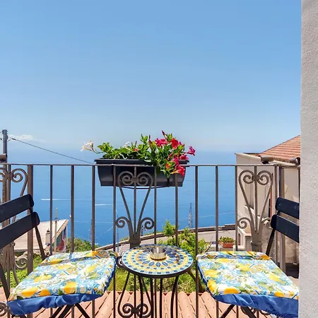 La Dolce Vista * Furore
